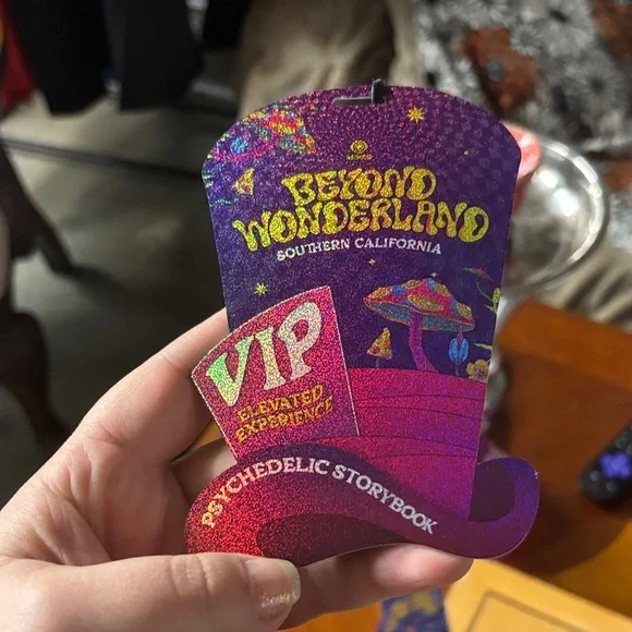 Beyond Wonderland 2023 VIP landyard - Picture 3 of 3